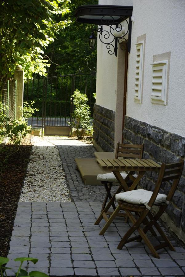 Vertessy Haz Keszthely Exterior foto